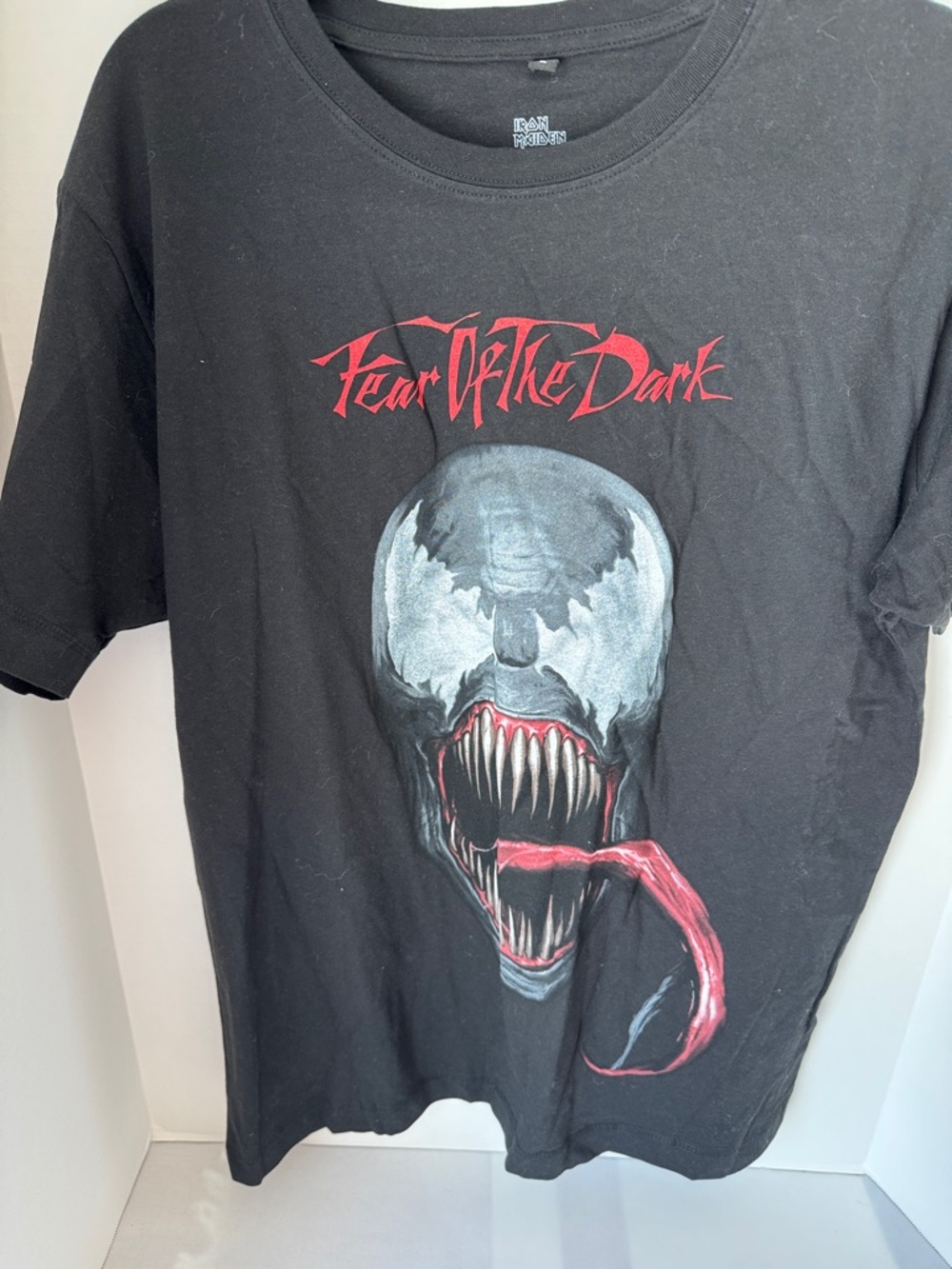 Iron Maiden / Marvel VENOM. Black Graphic Men’s Band T‑Shirt